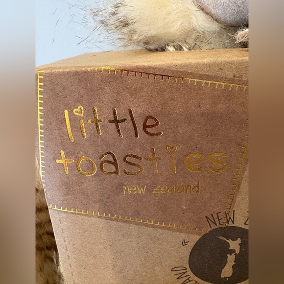 Plush Sloth Heat & Hug - Cream and Brown - Picture 2 of 4